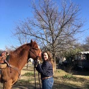 Meet your Posher, Emily